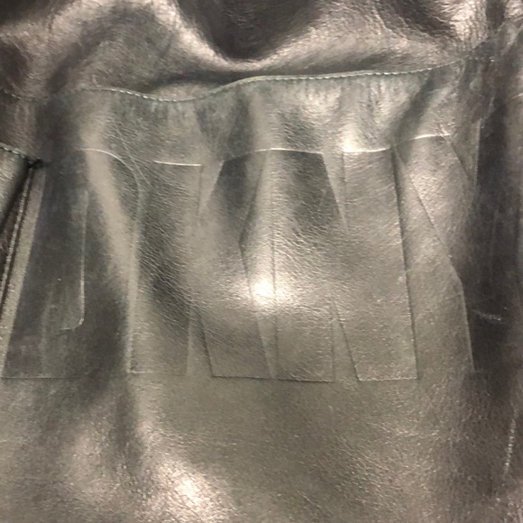 Dkny Handbags - DKNY Leather tote /work bag.